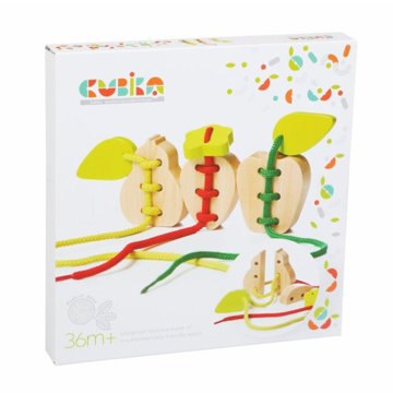 Obrázek CUBIKA Provlékačka ovoce - sada 3 dřevěných šněrovacích hraček - 6 dřevěných prvků, 3 tkaničky