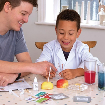 Obrázek Zkoumej a objevuj: Kuchyňská laboratoř